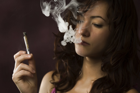 How to Get Weed Smell Out of Hair?