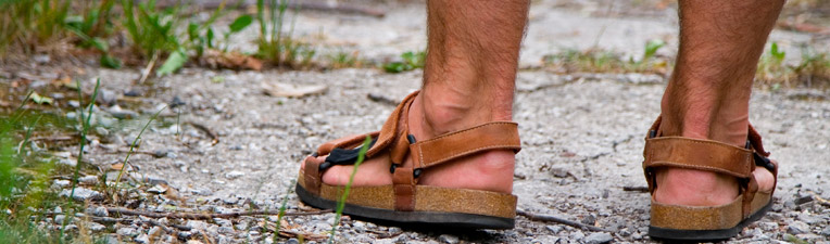 birkenstock sandals smell