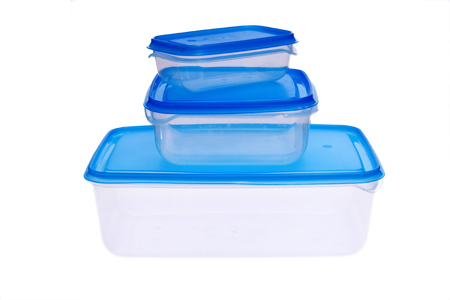 How to Get Plastic Smell Out of Tupperware Food Containers